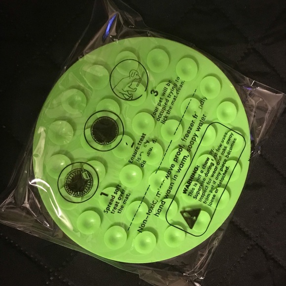 Treat/Food Dispensing Dog Toy & LickMat Bundle - Picture 12 of 16